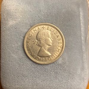 Sixpence 6 pence for a bride’s left shoe